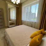 двухкомнатная в аркадии с двумя кроватями две отдельные спальни! * Одеса