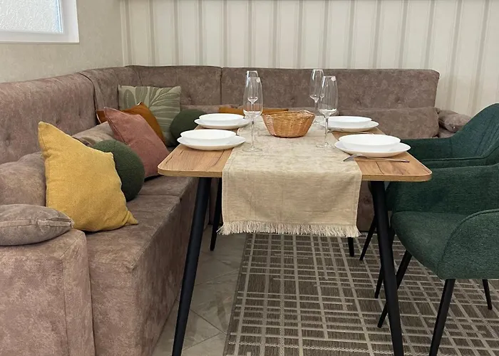 двухкомнатная в аркадии с двумя кроватями две отдельные спальни! * Odessa